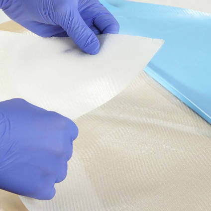 XC130 280g 2x2 Twill Prepreg Glass Fibre In Hand